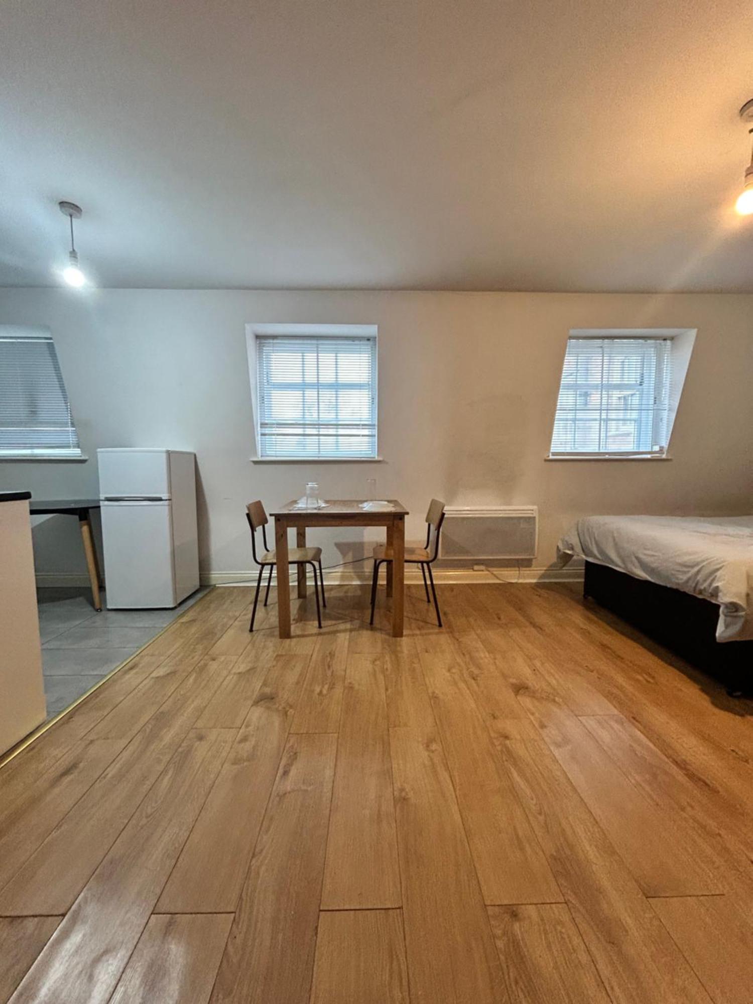 Leicester Studio At City Centre With Free Parking Esterno foto
