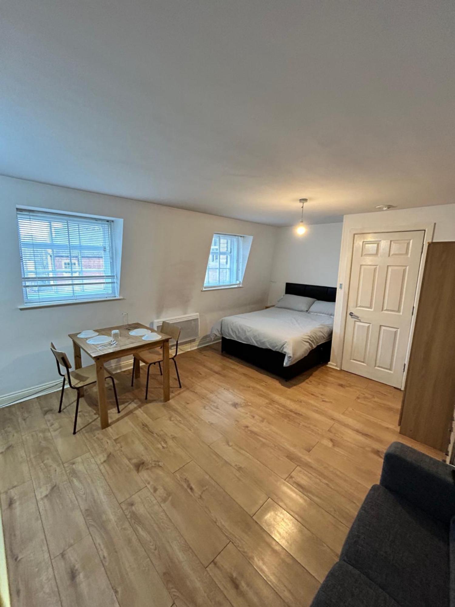 Leicester Studio At City Centre With Free Parking Esterno foto